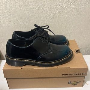 Dr Martens Vegan Oxford shoes Unisex men’s size US 9 womens US 10
